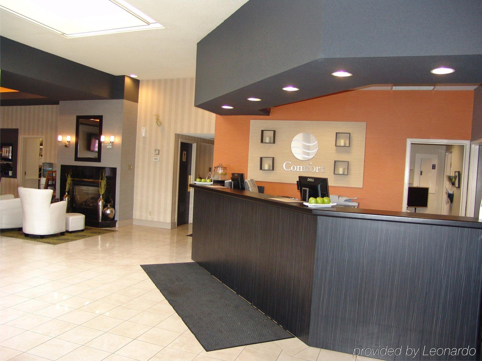 Comfort Hotel & Suites Peterborough Exteriér fotografie