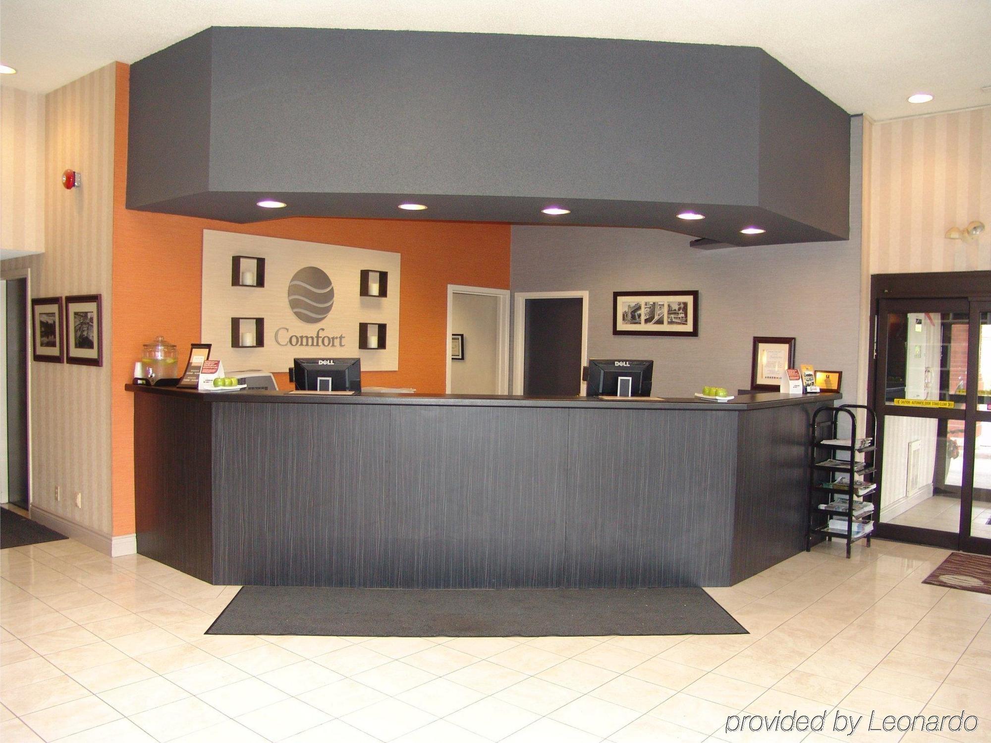 Comfort Hotel & Suites Peterborough Exteriér fotografie