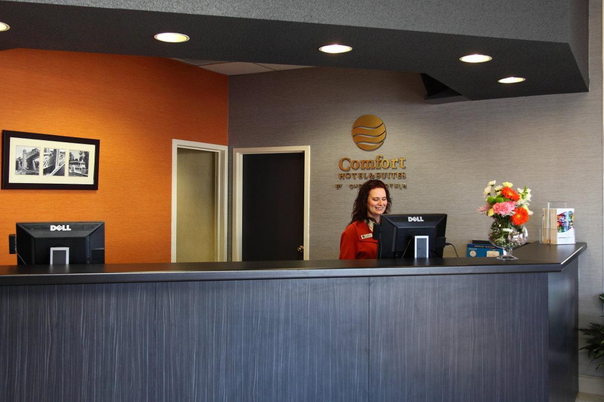 Comfort Hotel & Suites Peterborough Exteriér fotografie