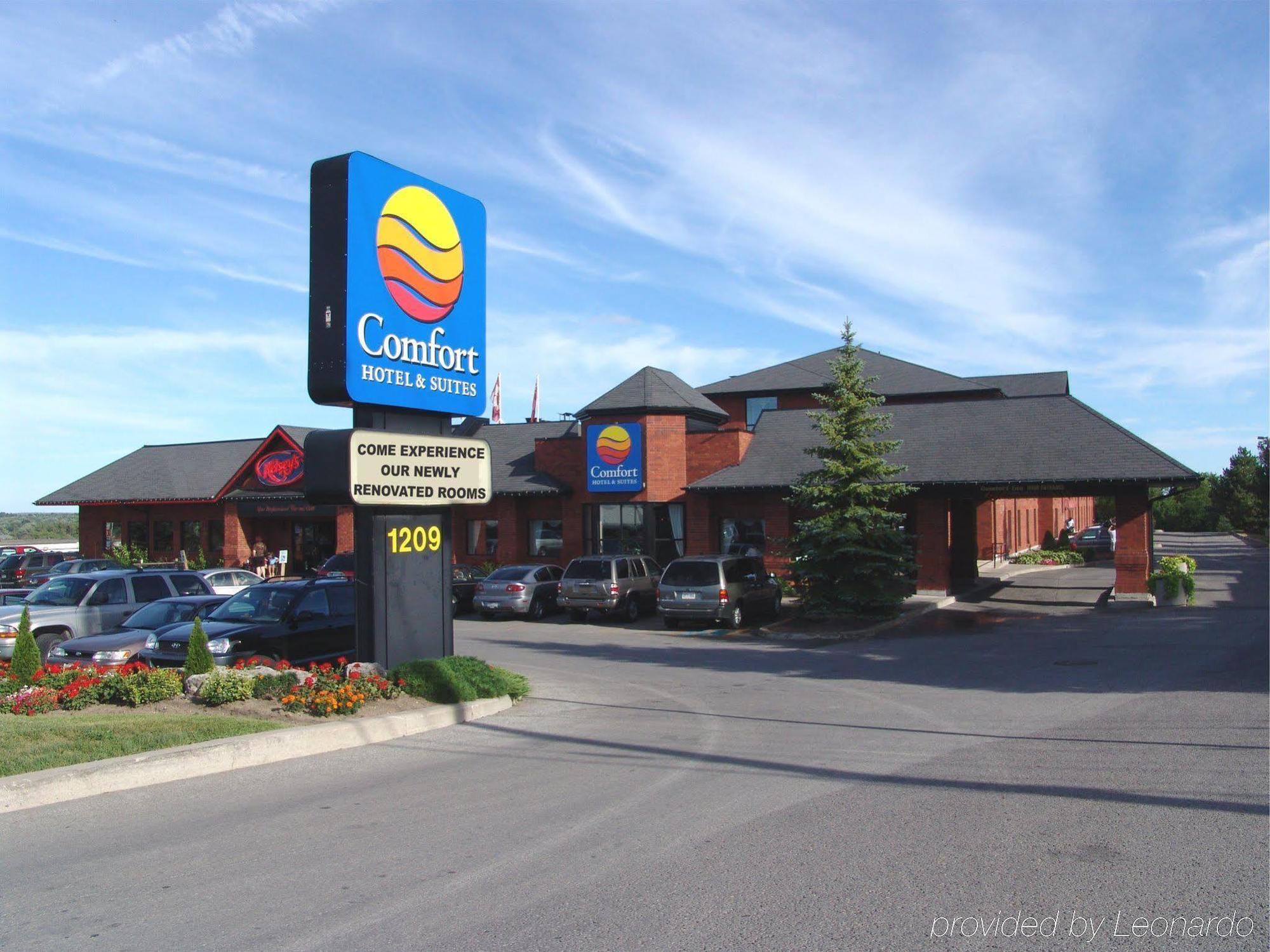 Comfort Hotel & Suites Peterborough Exteriér fotografie