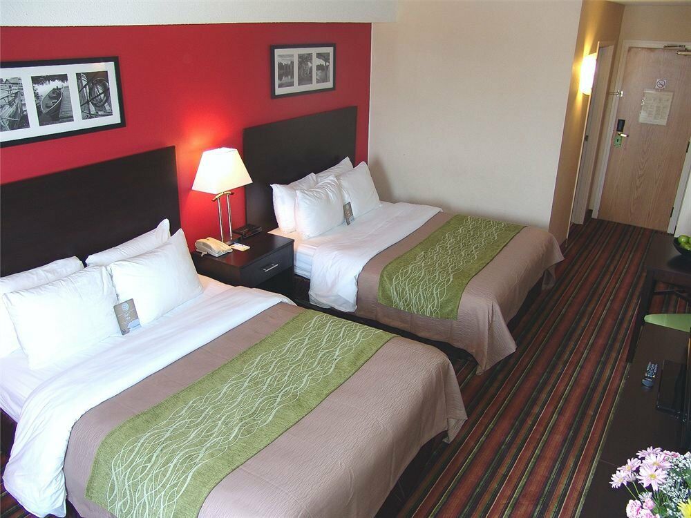 Comfort Hotel & Suites Peterborough Exteriér fotografie